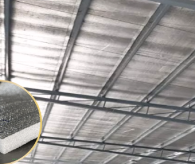 So sánh mút xốp PE foam tráng bạc và các vật liệu cách nhiệt khác dưới mái tôn