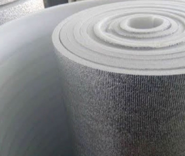 Mút xốp PE foam là gì? Cẩm nang chọn mua và ứng dụng hiệu quả nhất