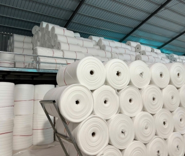 Sản xuất mút xốp PE foam: Quy trình chi tiết và bảng giá mới nhất