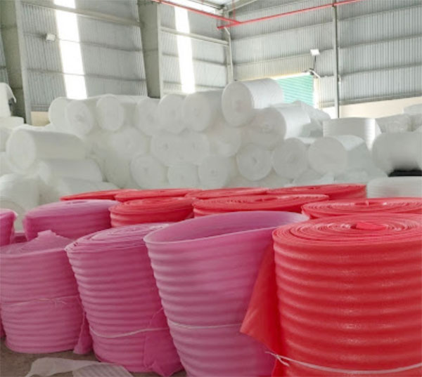 xop-pe-foam-chong-tinh-dien